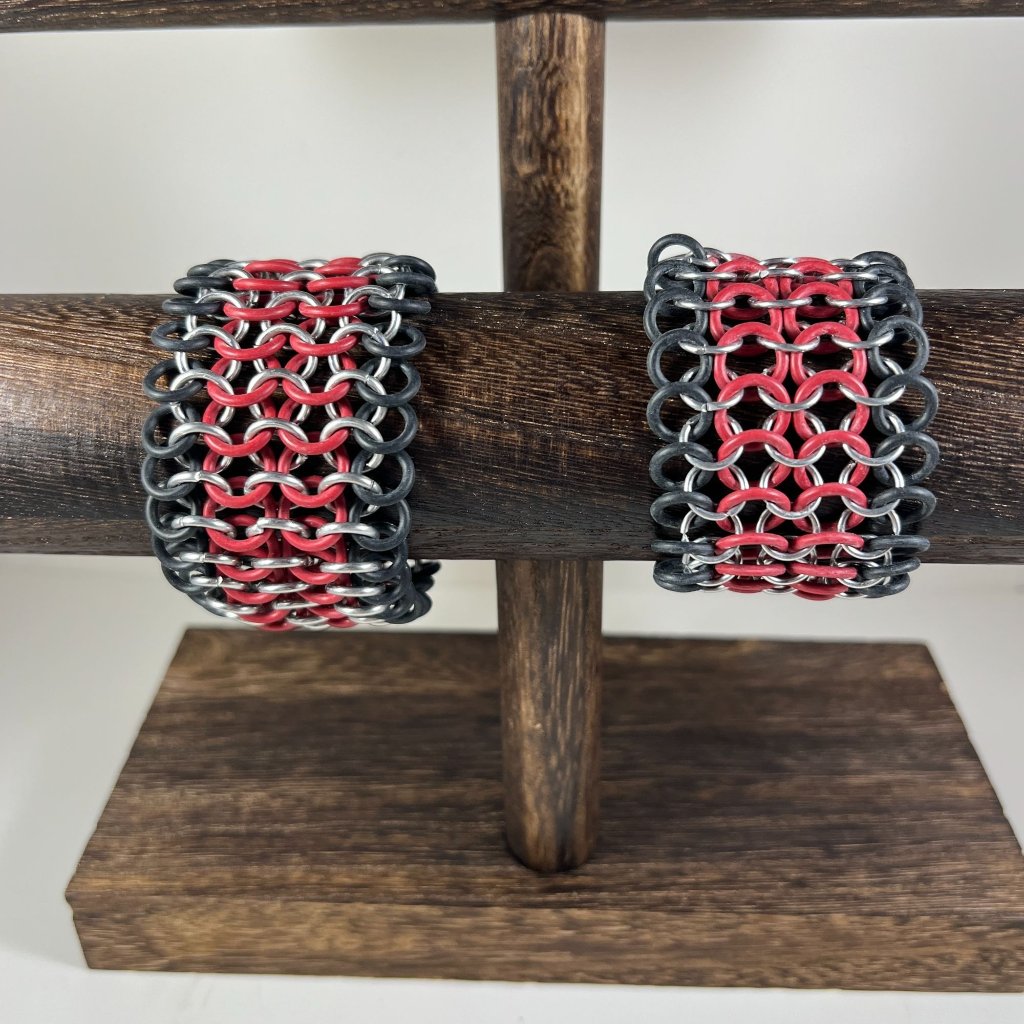 Chainmaille Cuff Bracelet Set - Black & Red Interwoven Rings Stretchy